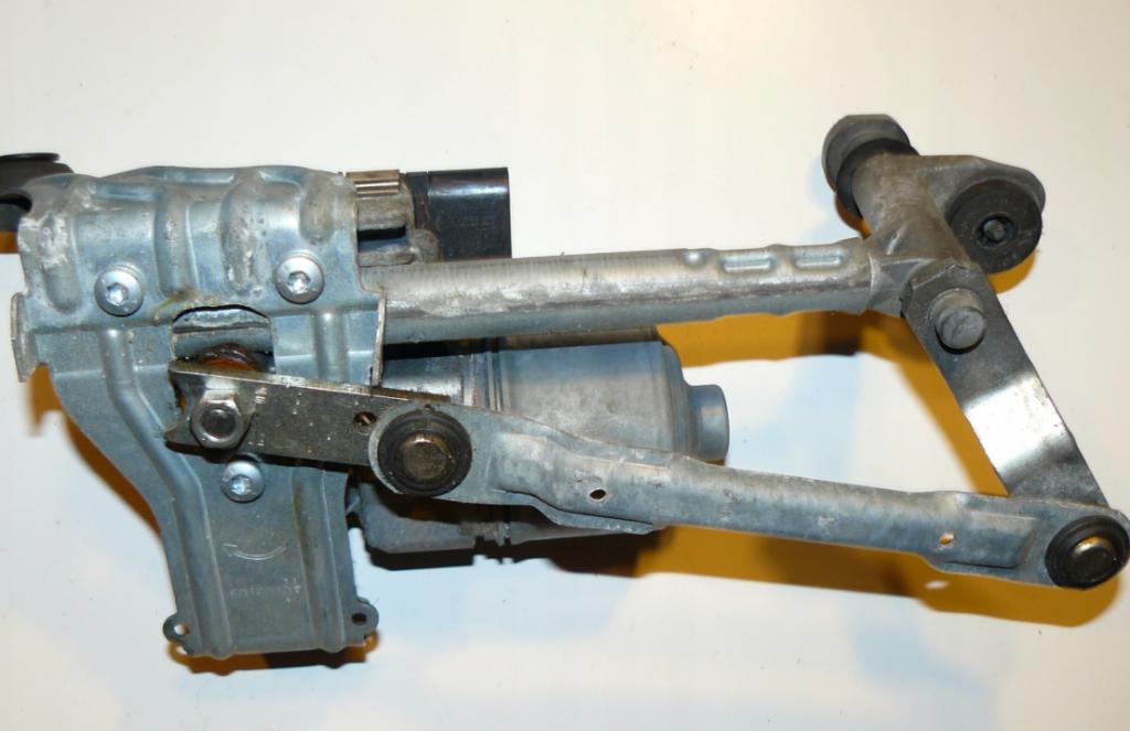 Mechanizmus stieračov ľavy predný SEAT LEON II 4PIN