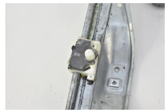Mechanizmus okna ľavy predný EU RENAULT CLIO 3 III