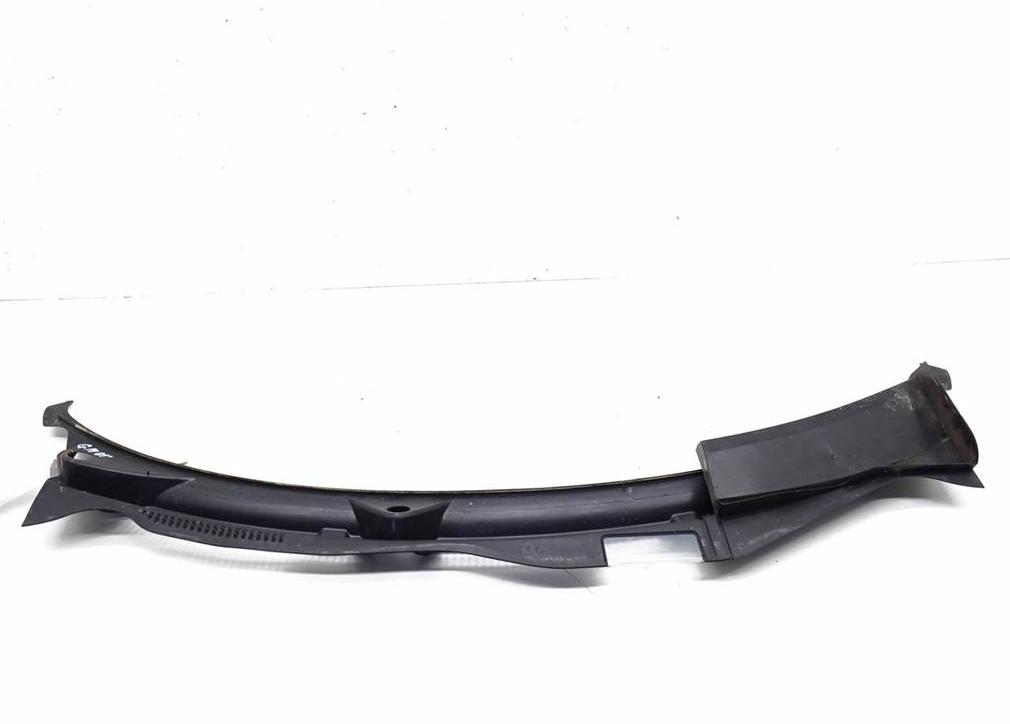 Torpédo, plast pod čelné okno 1J1819415B golf IV