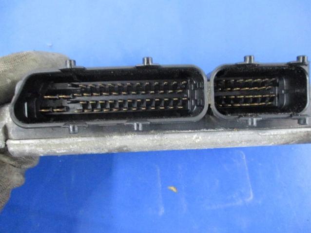 GOLF 5 V 1.4 16V riadiaca jednotka Motor