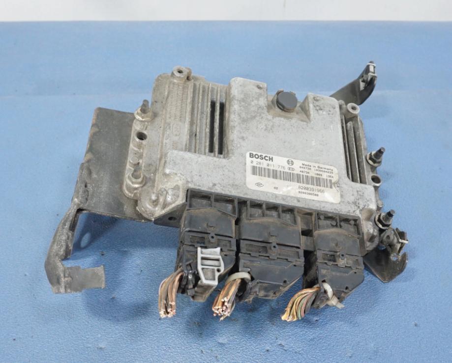 RENAULT Riadiaca jednotka riadiaca jednotka 0281011776 8200391966