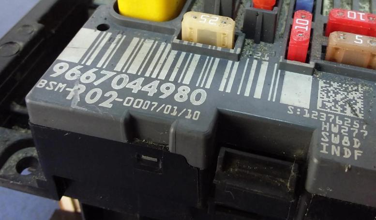 CITROEN C5 III Riadiaca jednotka Modul BSI 9667044980