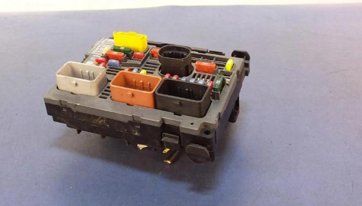 CITROEN C5 III Riadiaca jednotka Modul BSI 9667044980