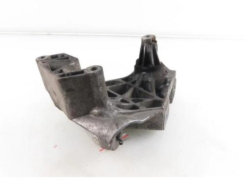 Držiak Motor OCTAVIA 1.9 TDI 038199207H: