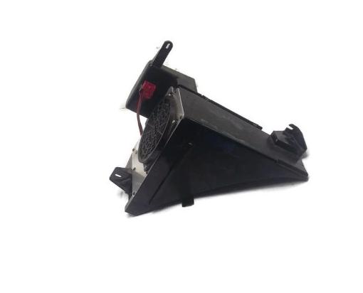 AUDI A3 8L LIFT reproduktor subwoofer 8L0035381G 01 R