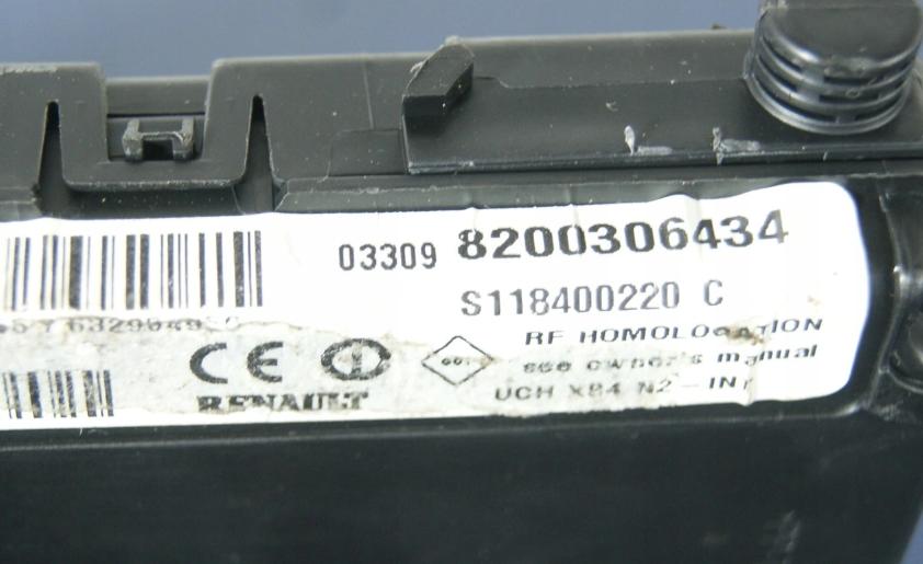 RENAULT MEGANE II Modul UCH BSI 8200306434