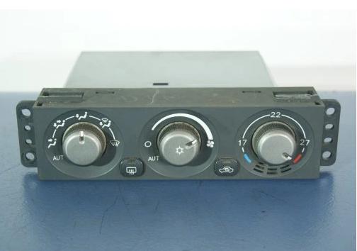 MITSUBISHI PAJERO III Panel kúrenia 146570-0022