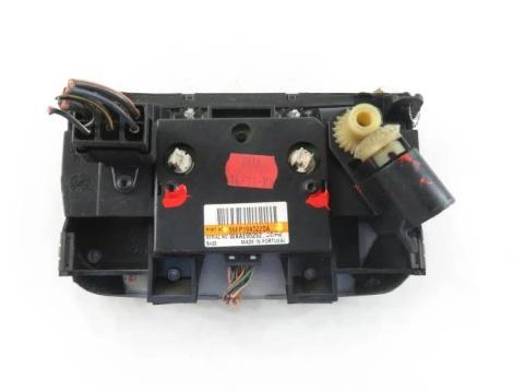 Panel kúrenia FORD FIESTA MK4 IV 96FP19A522DA