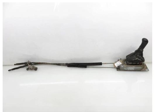 ZVEDÁK: OCTAVIA I 1.9 TDI  1J0711266B