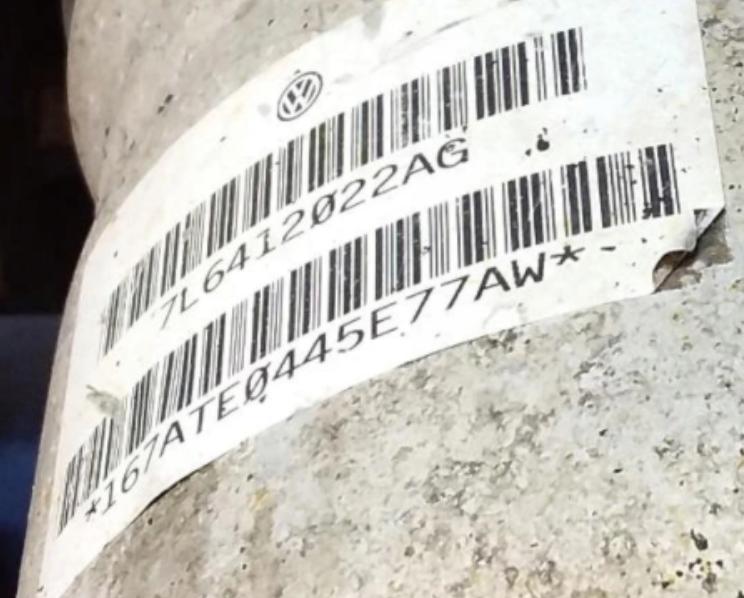 VW TOUAREG I Tlmič predný pravy 7L6412022AG