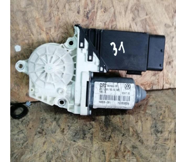 LEON I 1M Motorček okna predný ľavy 1C0959801B