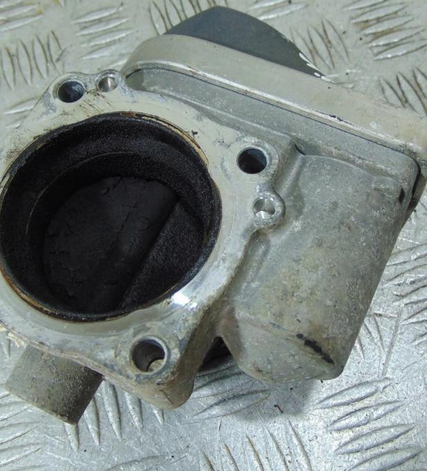 Škrtiaca klapka VW GOLF IV 036133062M 1.6 16V