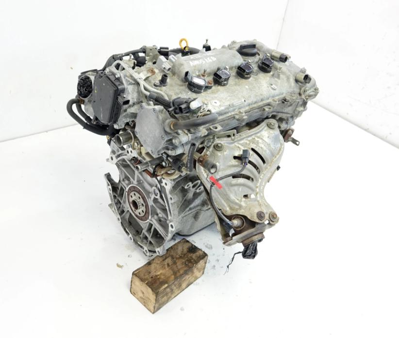 Motor TOYOTA AURIS AVENSIS VERSO 1.6 1ZR-FAE