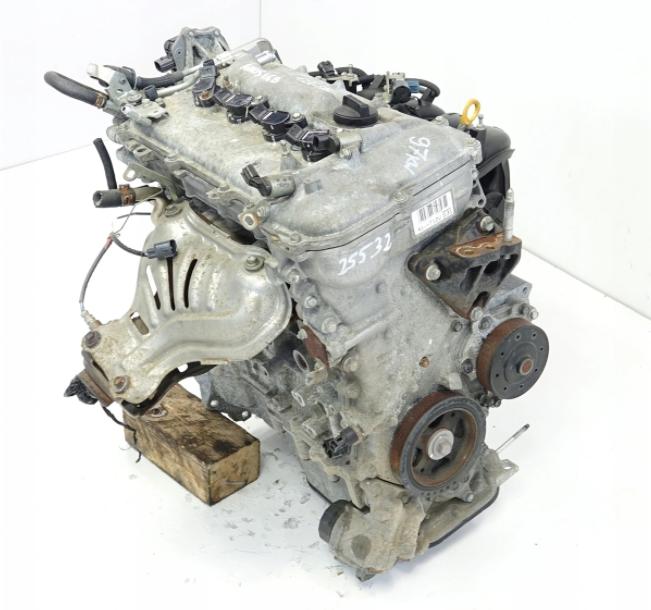Motor TOYOTA AURIS AVENSIS VERSO 1.6 1ZR-FAE