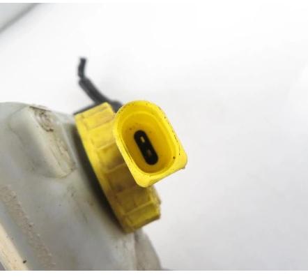 Posilovač VW BORA 1.9 TDI 1J1614205  2 PIN senzora W  I ČERPADLA: ,  11 pin
