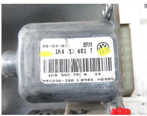 Mechanizmus okna ľavy predný GOLF V 1K4837401T