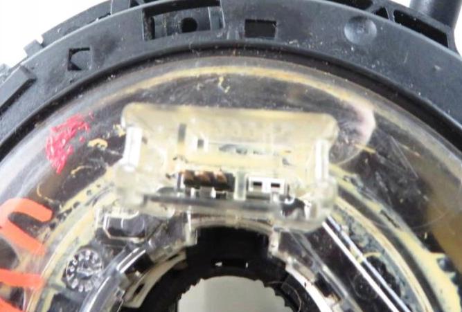- MERCEDES W204 A2044401401