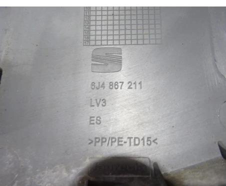 čalúnenie Dvere zad ľavy SEAT IBIZA IV 4 6J0 5D