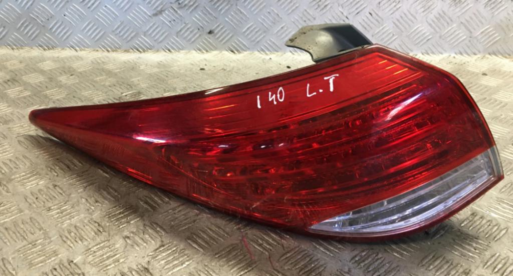 HYUNDAI I40 Svetlo ľavy zad 