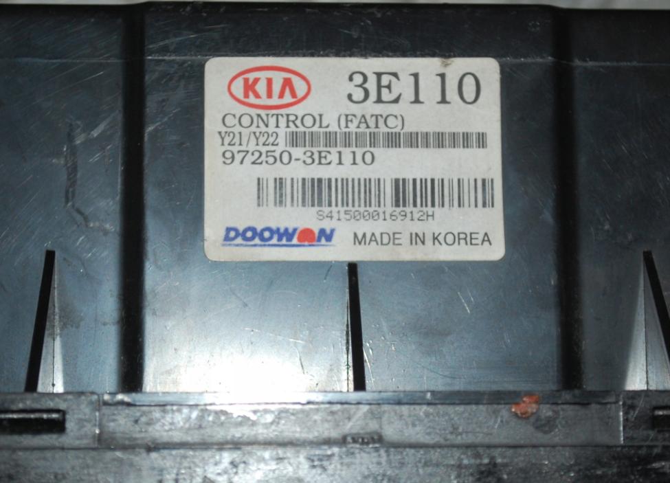KIA SORENTO: 02,-06,- Panel kúrenia 3E600 3E110