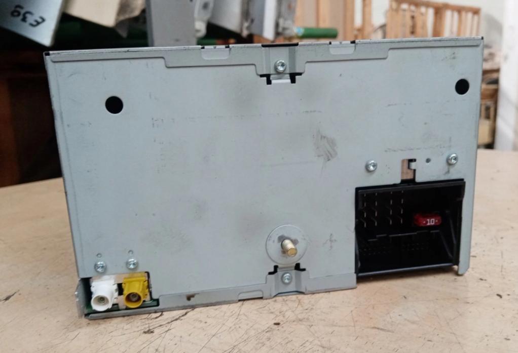 RADIO originál PASSAT B5 3B7035195A