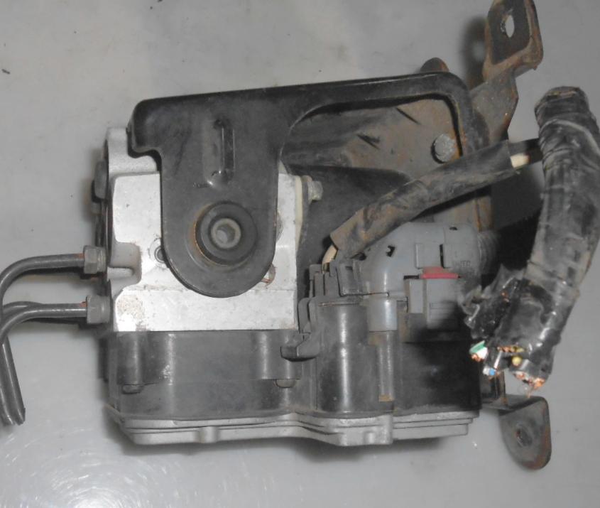 OPEL FRONTERA B Pumpa ABS 897263399