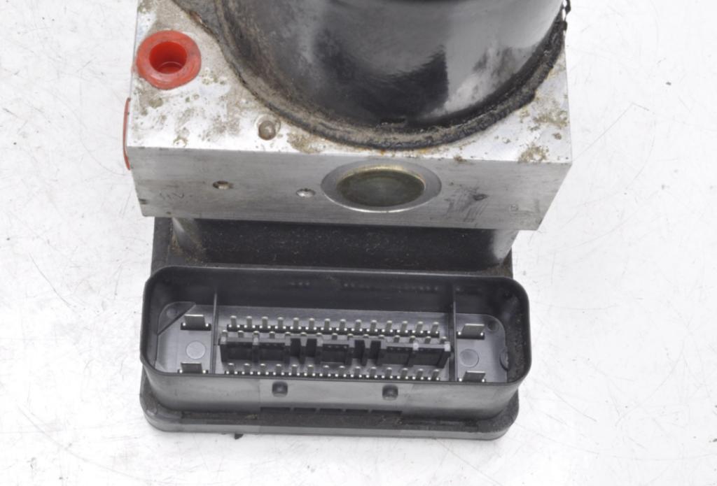 BMW 3 E46 Pumpa ABS 6759073