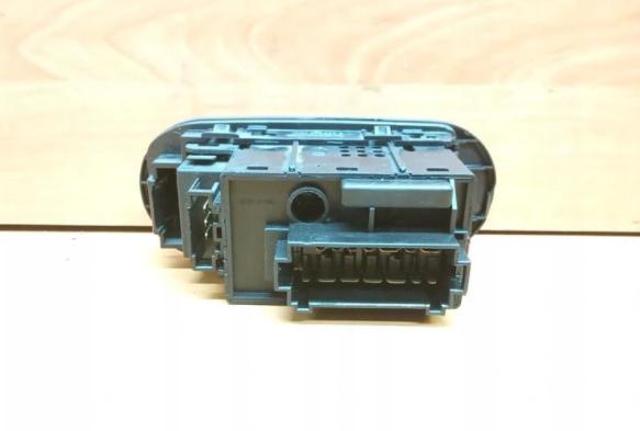 Spínač svetiel VW SHARAN GALAXY 7M1941531M: