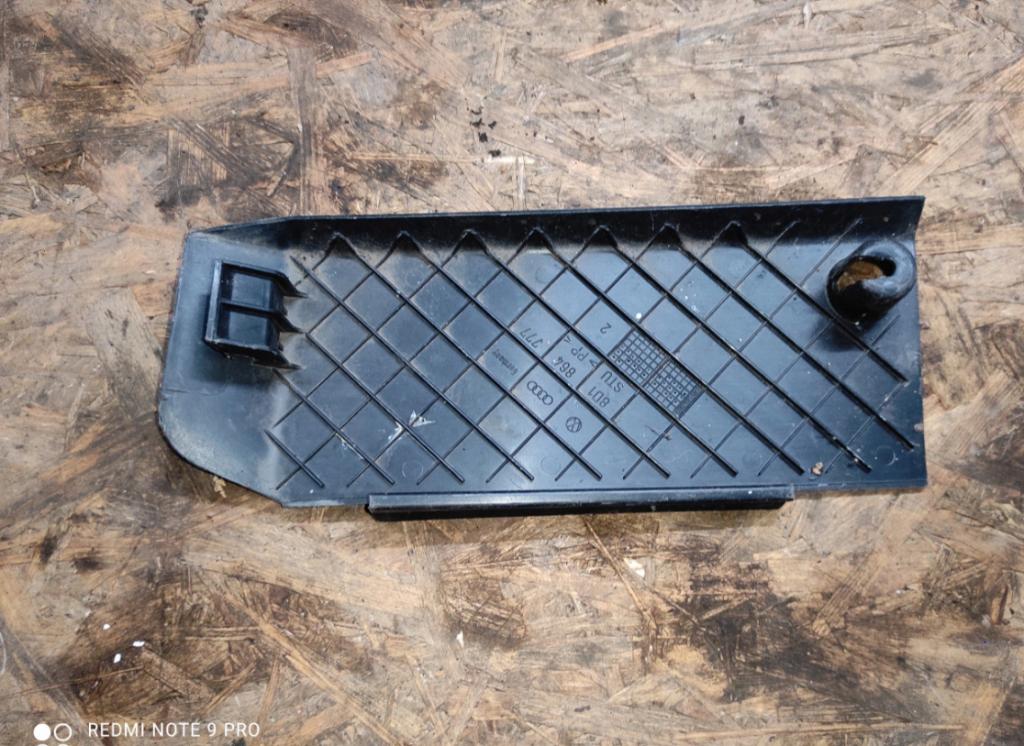 audi a4 b5 8D1864777