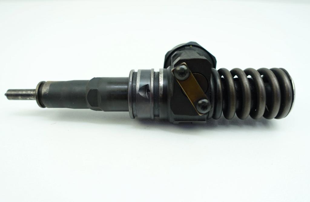 vstrek Vstrek 038130073BJ