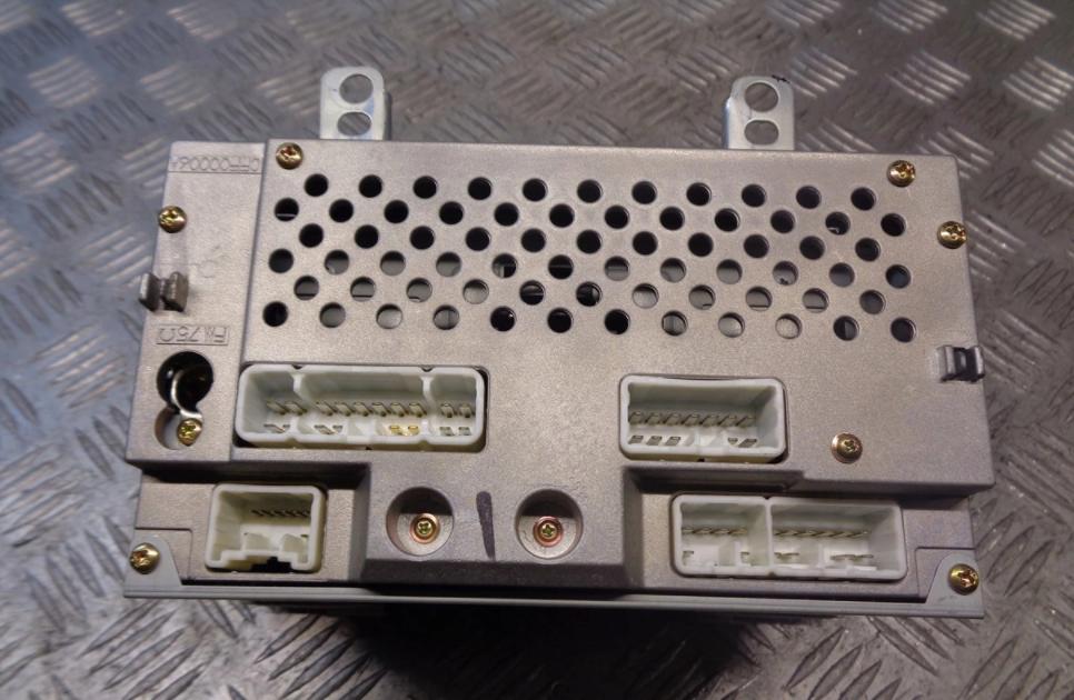 RADIO fabricky CD TOYOTA COROLLA E12 86120-02260