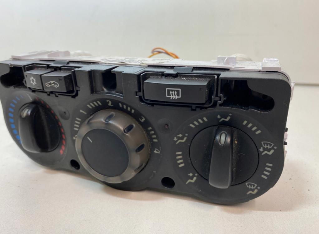 Opel CORSA D LIFT panel přepínač: 466119570