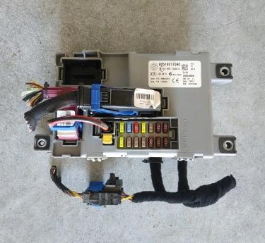 Modul BSI komfortu  do FIAT DOBLO 12R 1.6 MJTD 28340959