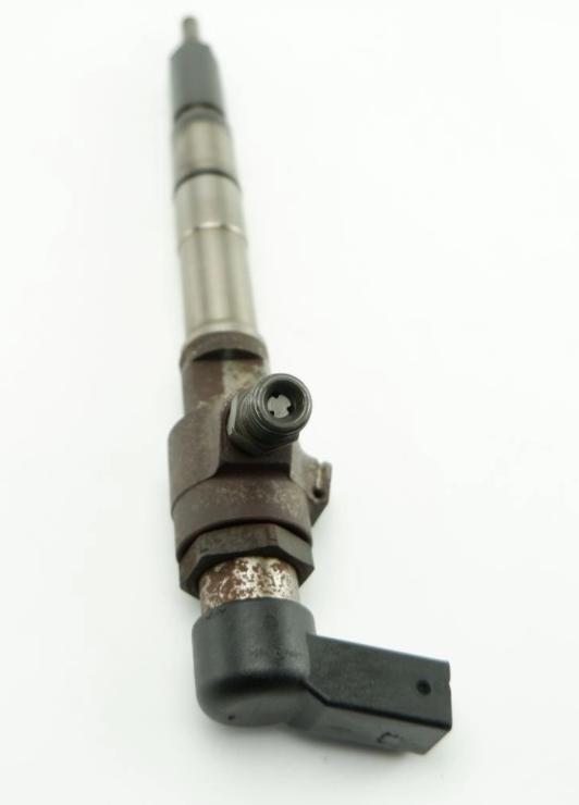 vstrekovač AUDI SEAT CAYB:  1.6 TDI 03L130277B
