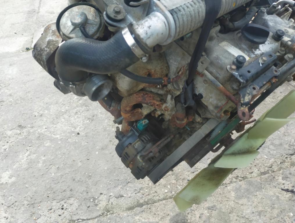 motor:  2.5d isuzu - max:  kompletny