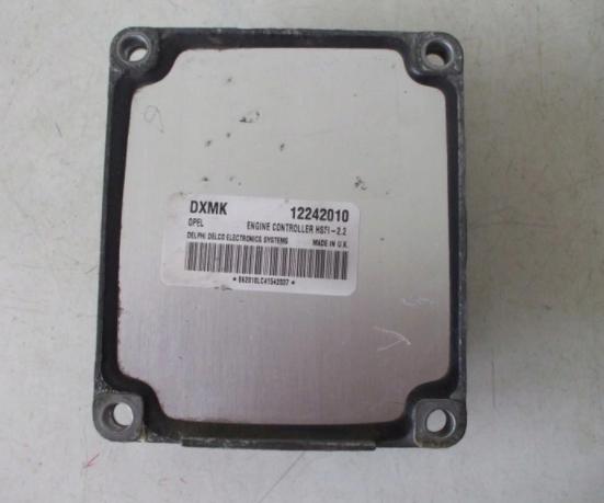 OPEL VECTRA C 1,6 řídící jednotka 12242010 + pin