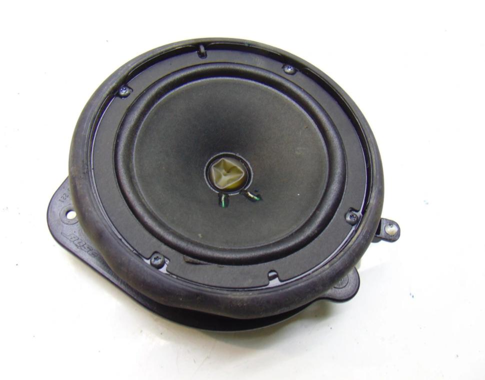 reproduktor Dvere zad BOSE AUDI A8 D3 03- 