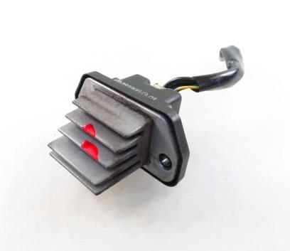rezistor kúrenia HONDA CIVIC VIII 3G70064752