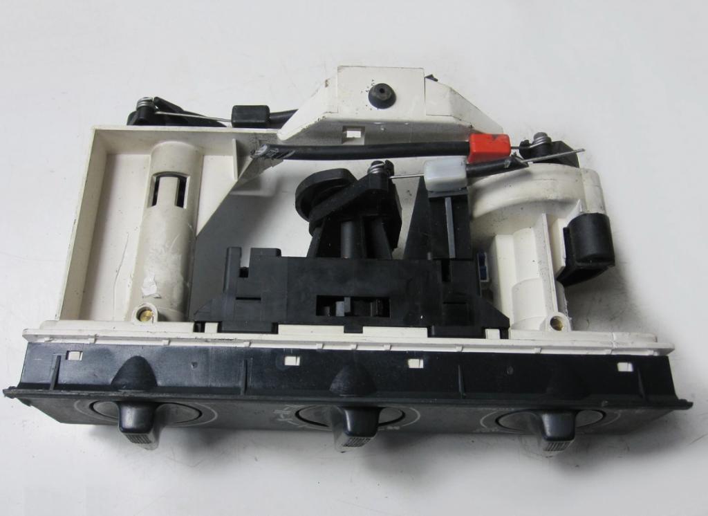 Panel ovládania kúrenia SKODA FELICIA 97R