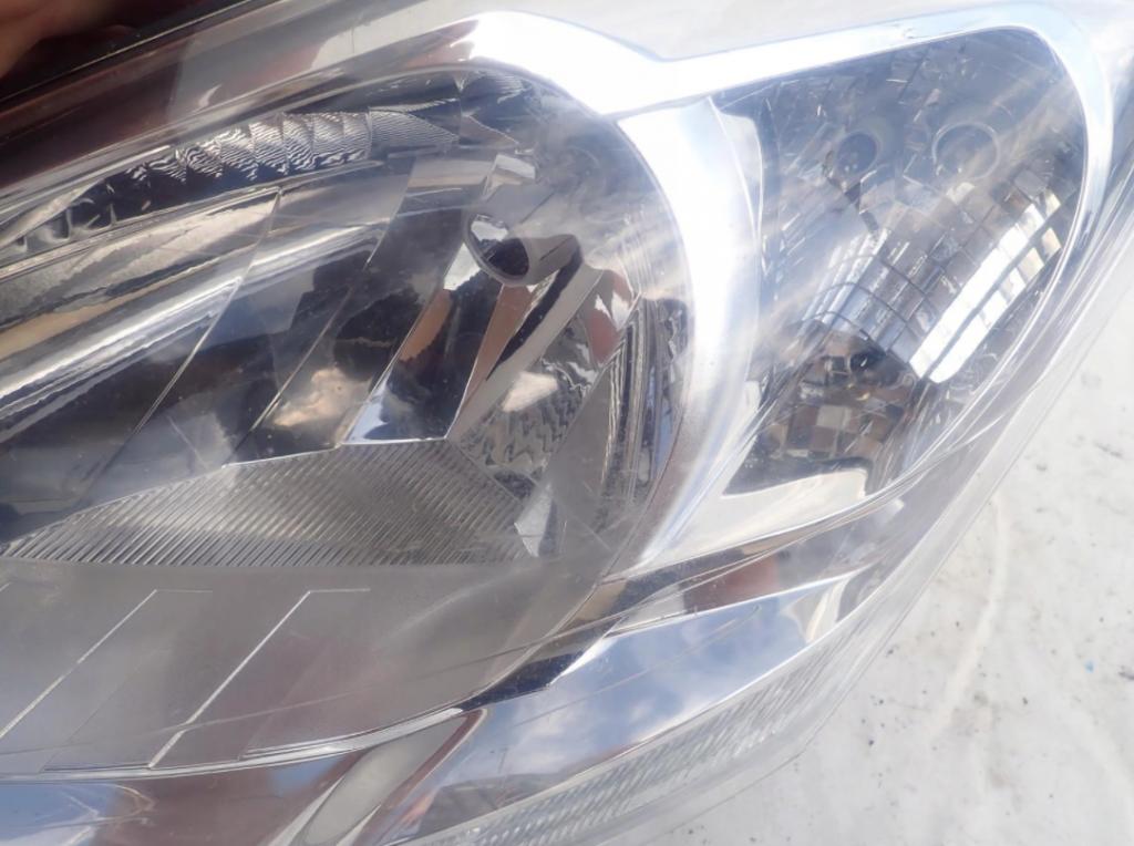 CITROEN BERLINGO II 2 08-12 Svetlo predný ľavá strana