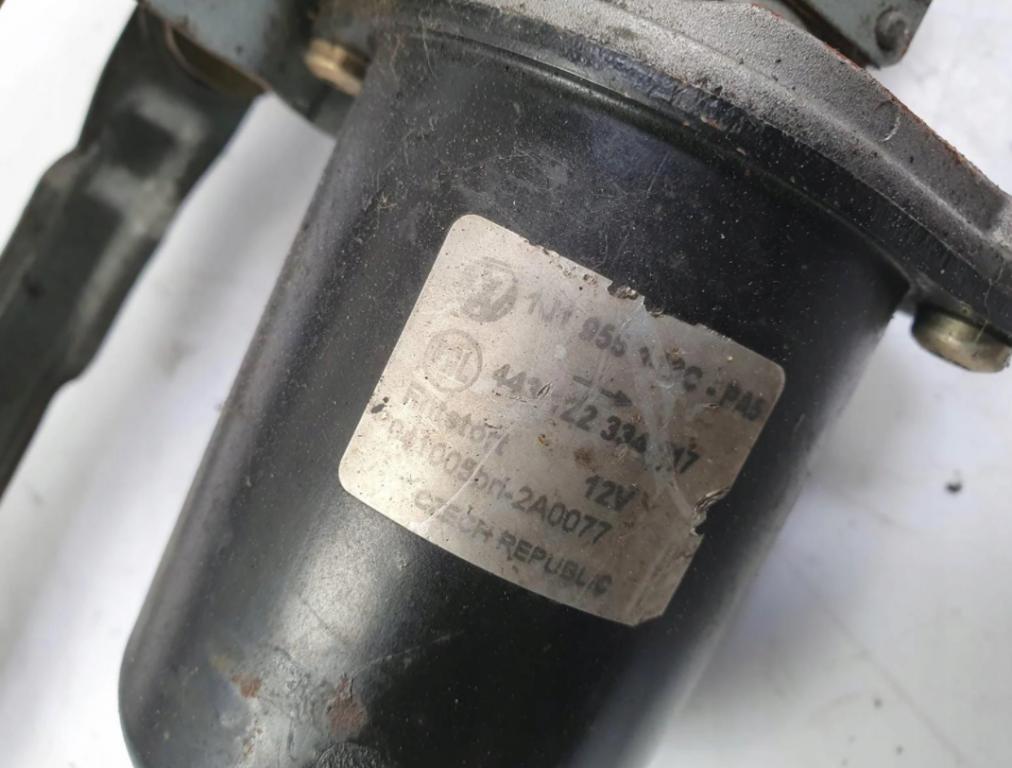 mechanismus stěračů přední část OCTAVIA I