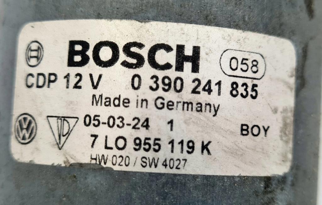 VW TOUAREG I 7L motorek stěrače přední část Európa