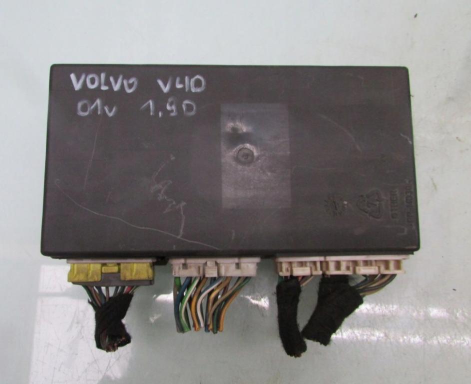 Volvo V40 LIFT I 01R OE 30896697 modul komfortu osvetlenie: