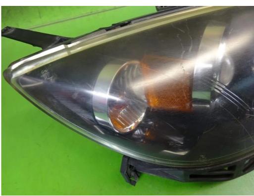 Reflektor: pravý svetlo: predné MAZDA 3 I BK 05r  Hatchback: 5d