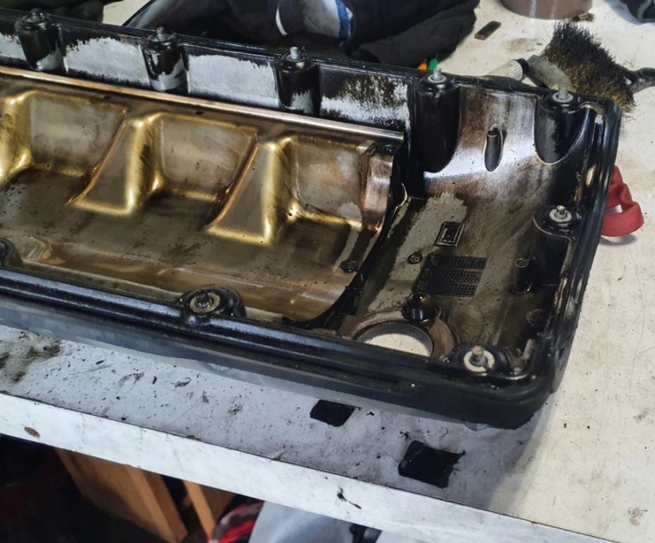 kryt ventil VW T5 2.5 TDI 070103469A | EkoDiely.sk
