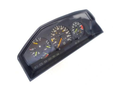 Prístrojovka Budíky, prístrojová doska MERCEDES W124 2.3 2.3B: 1245420801