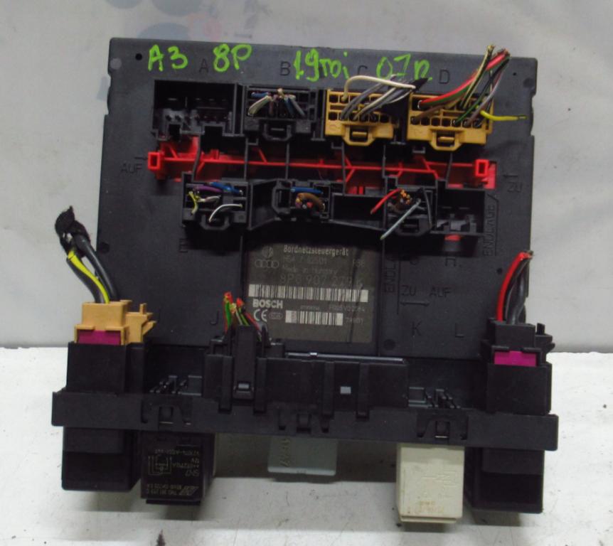 AUDI A3 8P Modul Riadiaca jednotka BORDNETZ