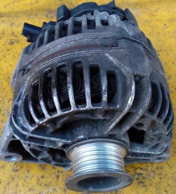 Opel OE 0124515032 alternator