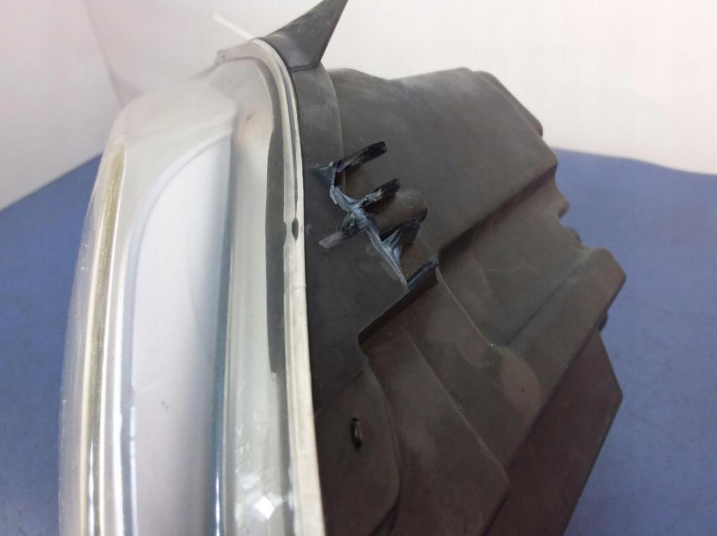 VW POLO IV 9N LIFT Svetlomet pravy