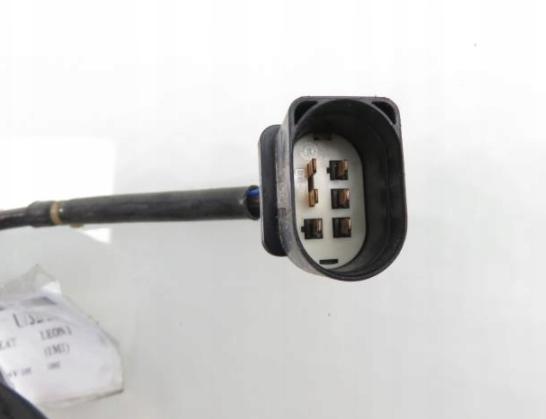 Lišta vstrekovacia VOLVO V40 1.8 9186168 B 4184 S